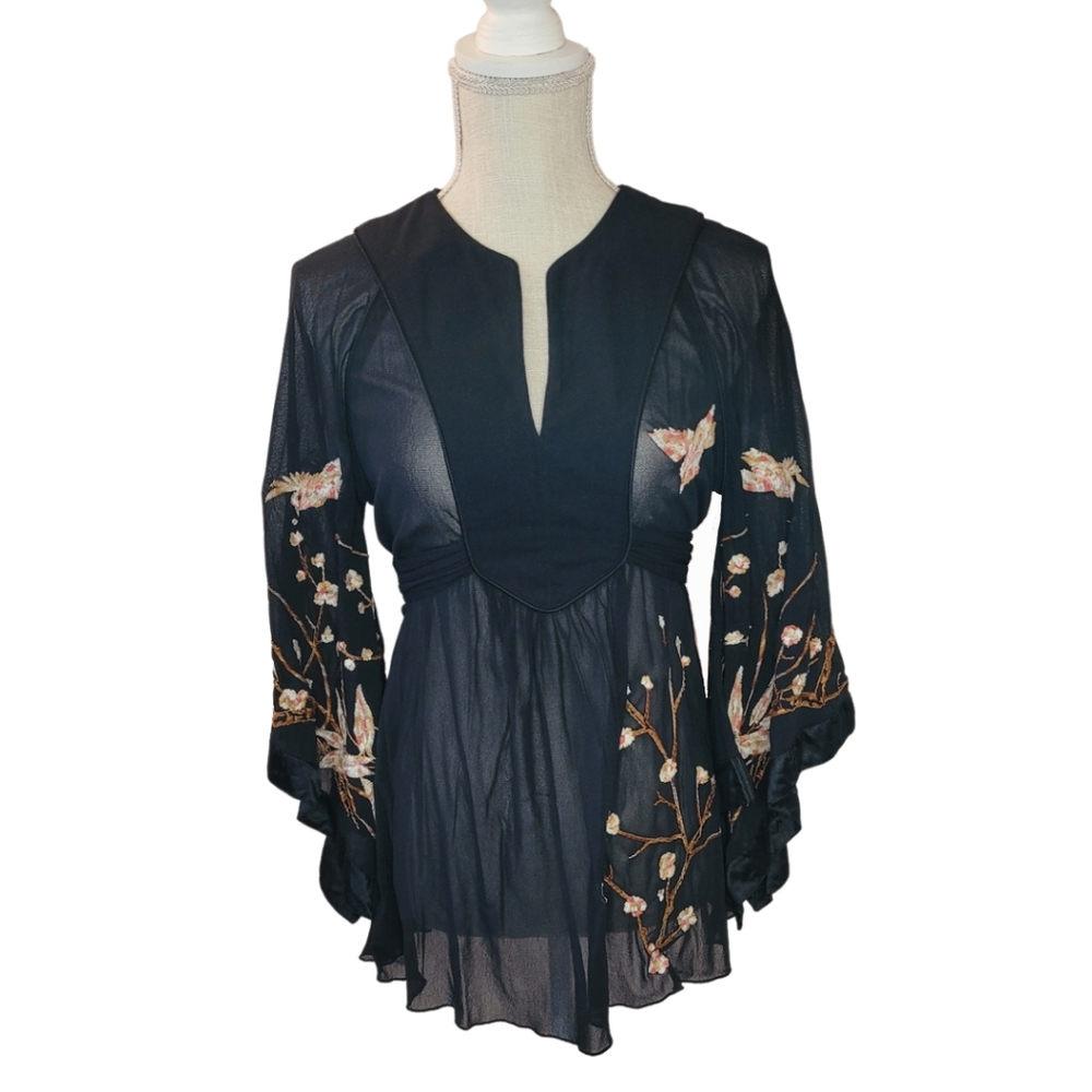 Express Black Embroidered Floral Bird Kimono Sleeve Sheer Back Tie Top Size S